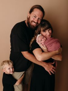 Family and Newborn Photgrapher Carmel Indiana