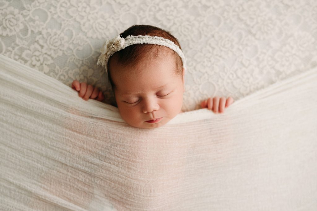 Indianapolis Indiana Affordable Newborn and Family Photos