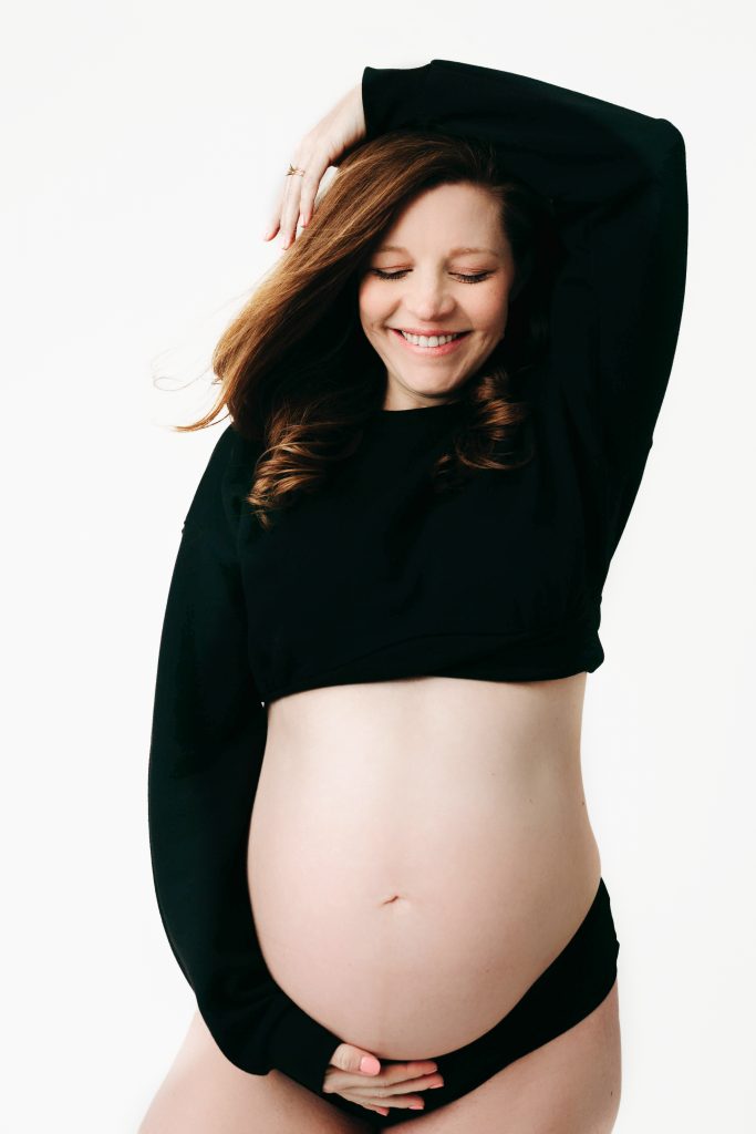 Fine art maternity model photo session studio